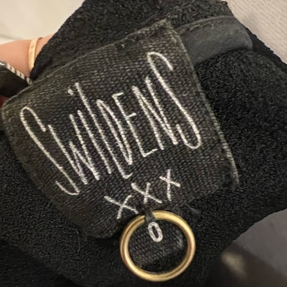 Casual mini Black Dress - Picture 8 of 11